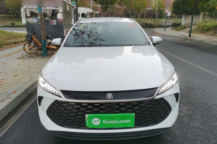 Used BYD Qin PLUS 2025 DM-i Smart Drive 55KM Leading Model
