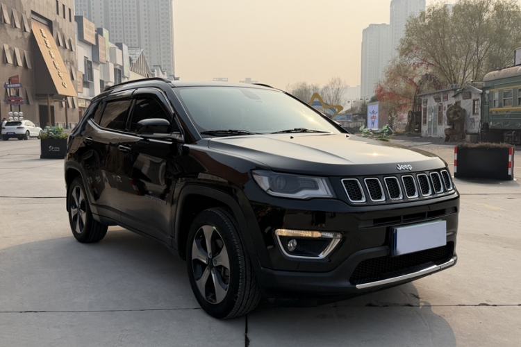 Used  Compass 2017 200T Automatic Prestige Edition
