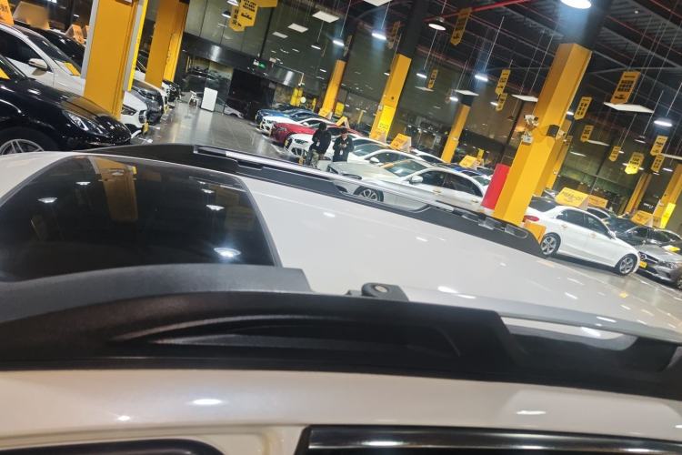 Used Subaru Outback 2017 2.5i Luxury Navigation Edition with EyeSight
