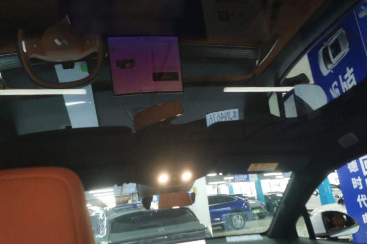 Used ONVO L60 2024 60 kWh Rear-Drive Version
