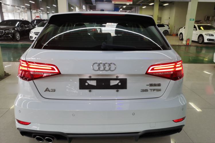 Used Audi A3 2019 Sportback 35 TFSI Fashion Edition China V