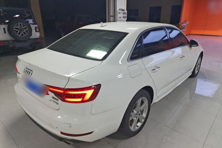 Used Audi A4L 2018 30th Anniversary Edition 40 TFSI Trendy Model