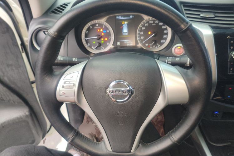 Used Nissan Terra 2018 2.5L Automatic 2WD Luxury Edition