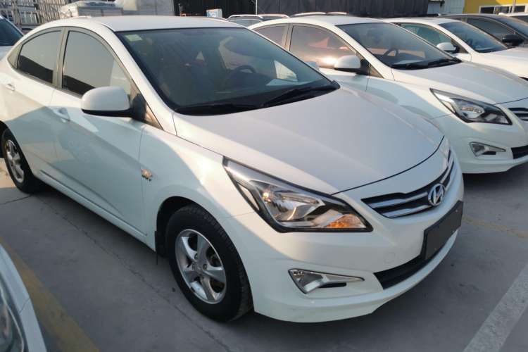 Used Hyundai Verna 2014 1.4L Automatic Smart GLS
