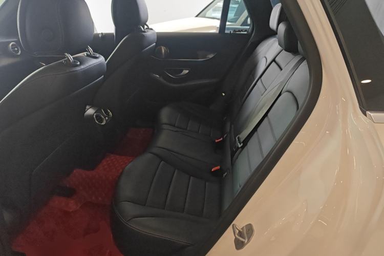 Used Mercedes-Benz GLC 2016 GLC 260 4MATIC Luxury Model