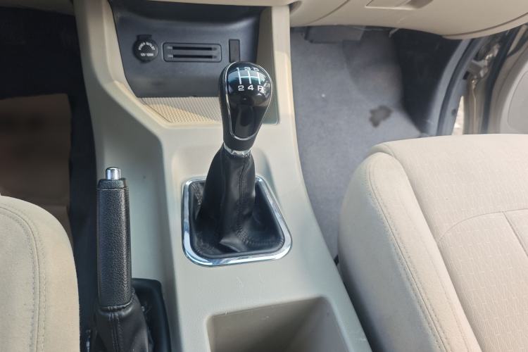 Used FORTHING Lingzhi 2020 M5L 1.6L Base Model 7 Seats
