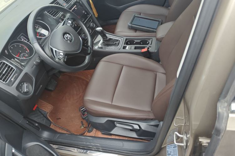 Used Volkswagen Golf 2020 200TSI DSG Comfortable and Ambitious Edition