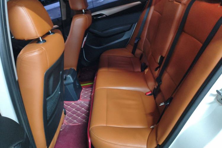 Used BMW X1 2014 sDrive18i Fashion Model
