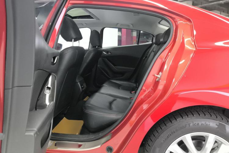 Used Mazda Mazda 3 Axela 2017 Sedan 1.5L Automatic Luxury Model Emission Standard China V
