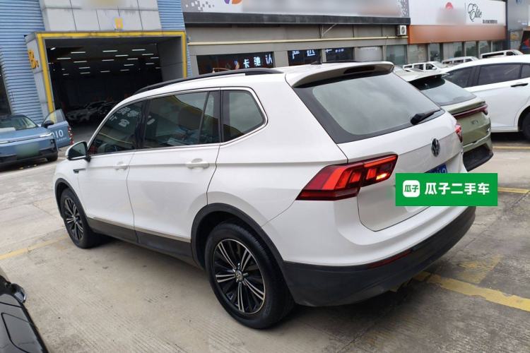 Used Volkswagen Tiguan L 2019 330TSI Automatic Two-Wheel Drive Luxury Edition China VI Standard

