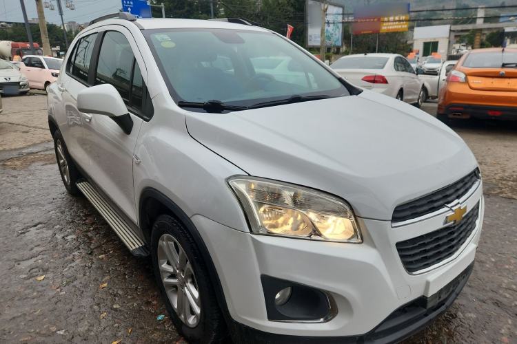 Used Chevrolet Trax 2016 1.4T Manual Two-Wheel Drive Comfort Version with Sunroof

