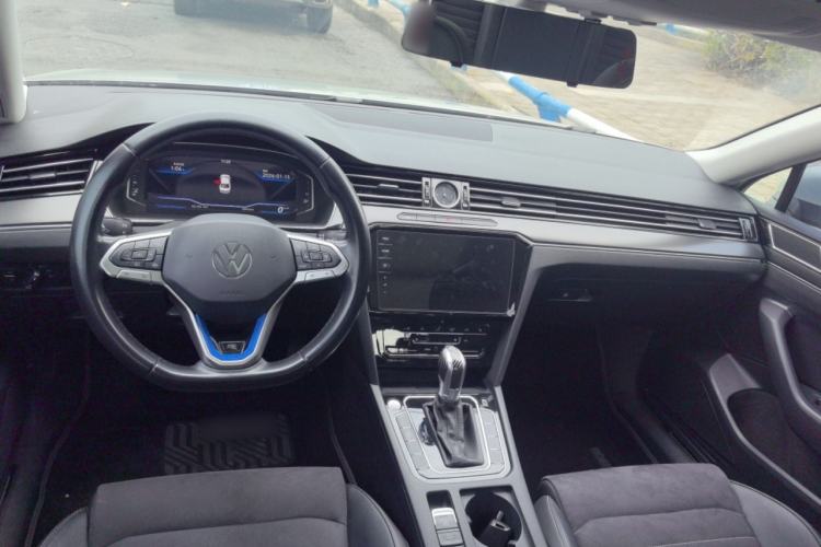 Used Volkswagen Magotan 2020 330TSI DSG Luxury Edition