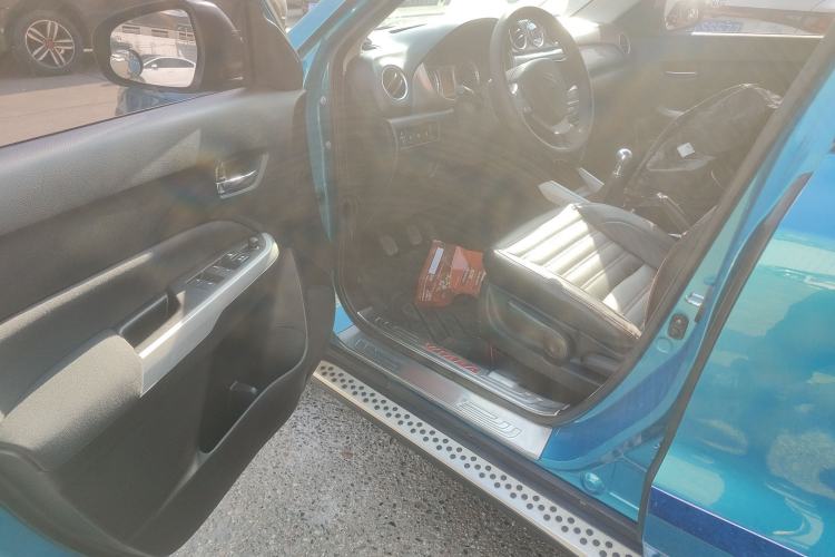 Used Suzuki Vitara 2016 1.6L Manual Two-Wheel Drive Entry-Level Trim
