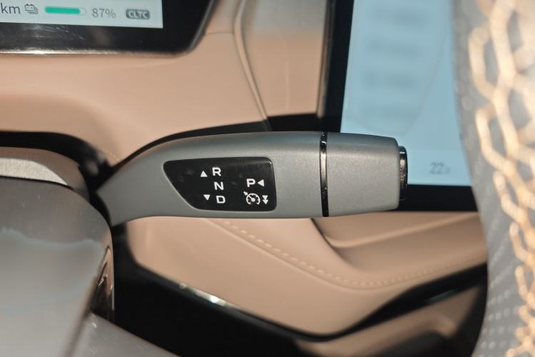 Used  SL03 2022 515 Pure Electric Version
