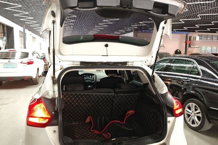 Used Ford Focus 2018 Hatchback Classic 1.6L Automatic Comfort Plus SmartDrive Edition