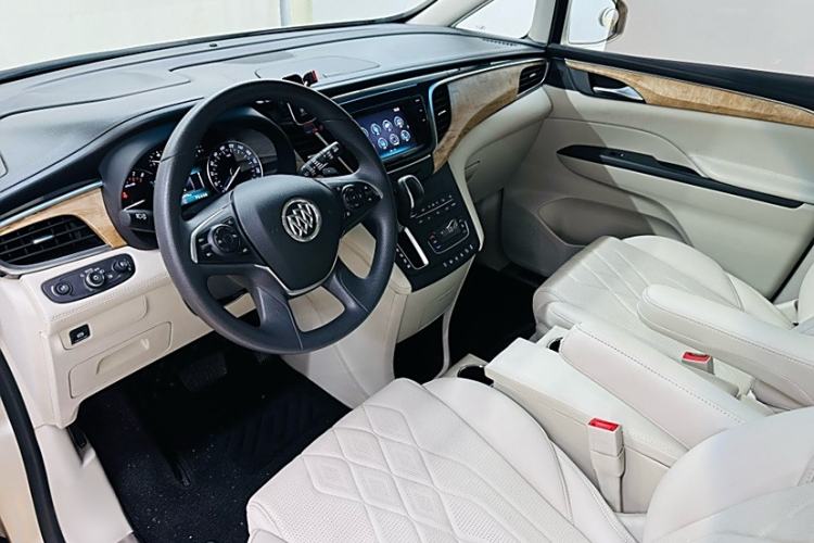 Used Buick GL8 2018 ES 28T Comfort Model China VI Standard
