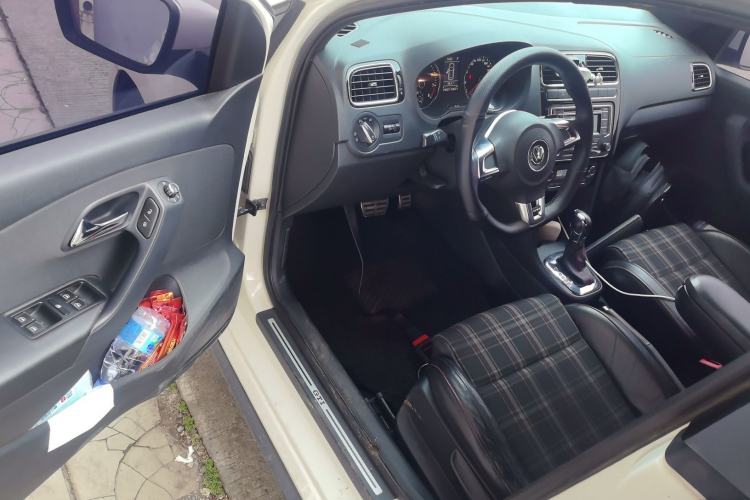 Used Volkswagen Polo 2012 1.4TSI GTI
