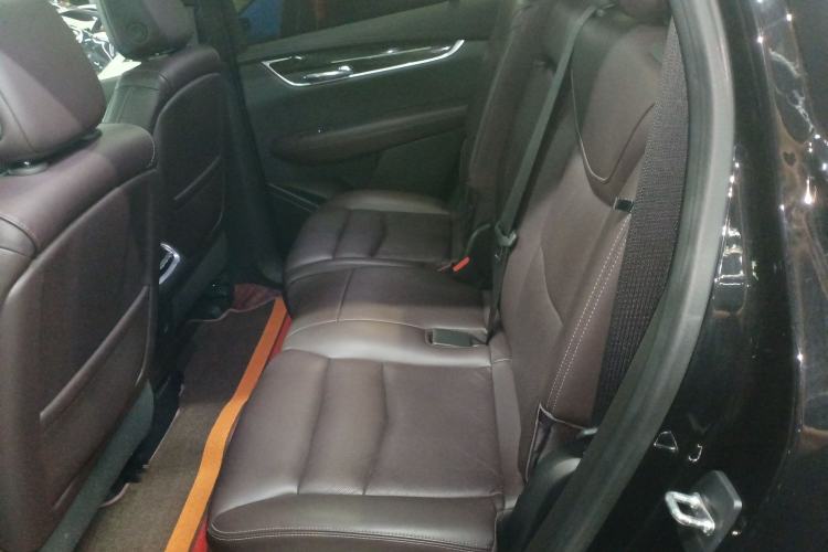 Used Cadillac XT6 2022 2.0T 7-Seater Two-Wheel Drive Luxury Version
