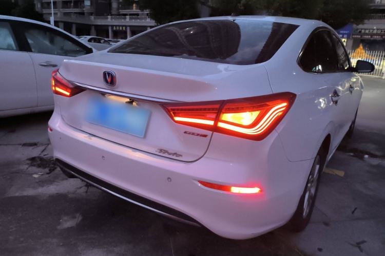 Used Changan Eado 2019 High-Energy Edition 1.6L GDI Manual Pioneer Model China VI Standard