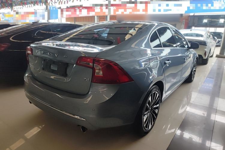 Used Volvo S60 2018 S60L T4 Smart & Ambitious Edition