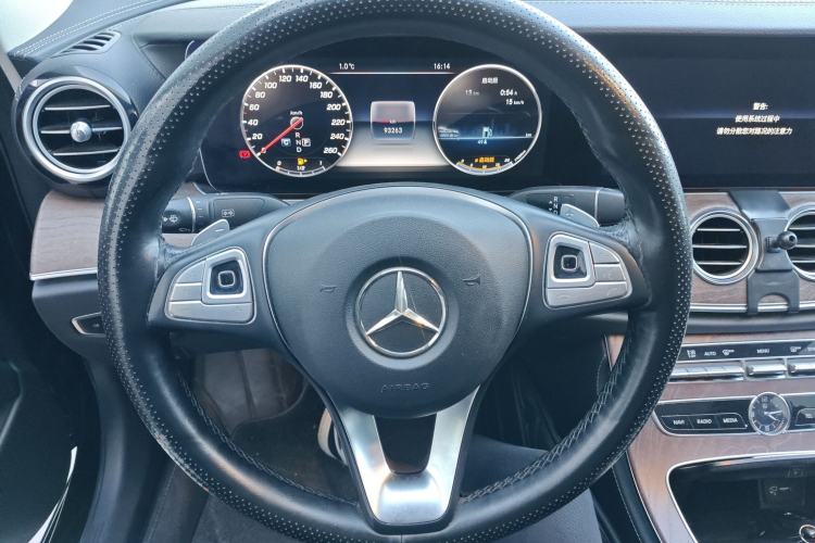 Used Mercedes-Benz E-Class 2018 Facelift E 300 L Luxury Edition