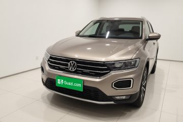 Used Volkswagen T-ROC 2021 280TSI DSG Two-Wheel Drive Comfort Connect Edition