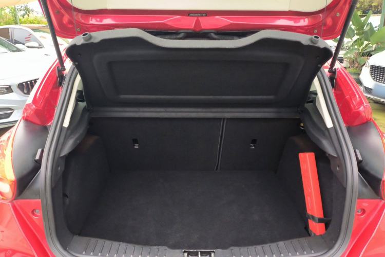 Used Ford Focus 2015 Hatchback 1.6L Automatic Fashion Edition