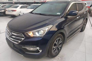 Used Hyundai Santa Fe 2017 2.0T Automatic All-Wheel Drive Smart 7-Seater
