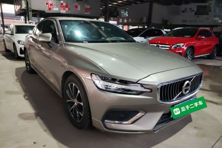 Used Volvo S60 2020 T4 Zhiyi Luxury Edition