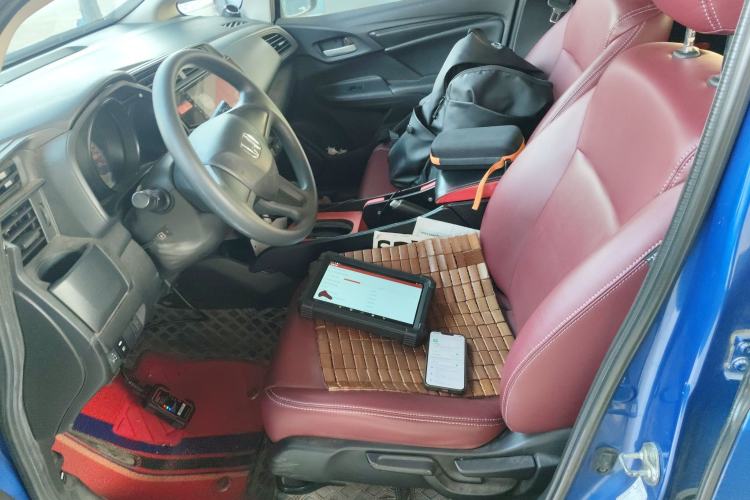 Used Honda Fit 2014 1.5L LX CVT Comfort Model
