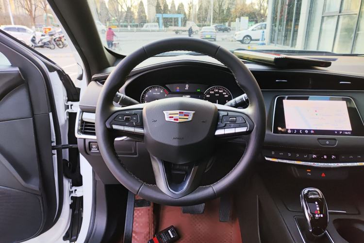 Used Cadillac XT4 2022 28T Two-Wheel Drive Fashion Edition
