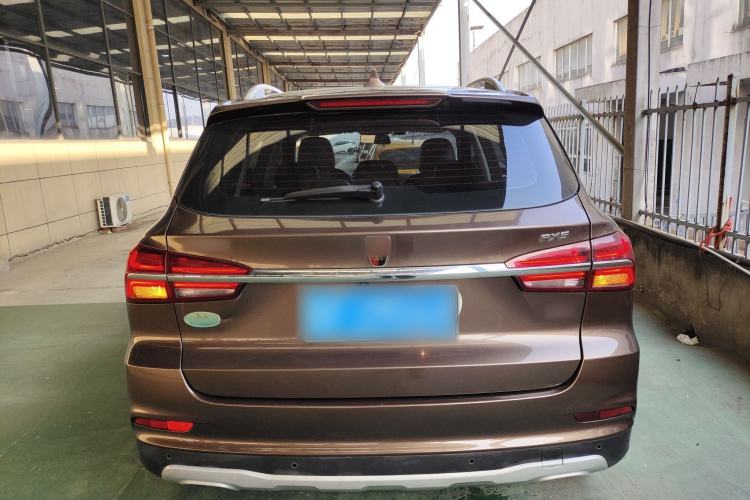 Used Roewe RX5 2016 20T Two-Wheel Drive Automatic Internet Smart Edition
