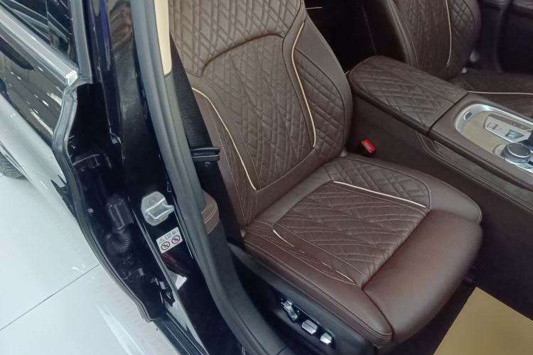 Used BMW 7 Series 2019 Restyled 740Li Leading Luxury Package
