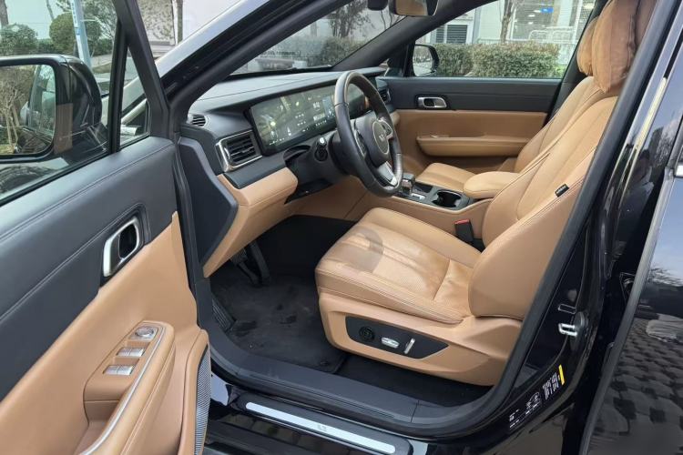 Used Li Auto ONE 2020 Extended-Range 6-Seater Version
