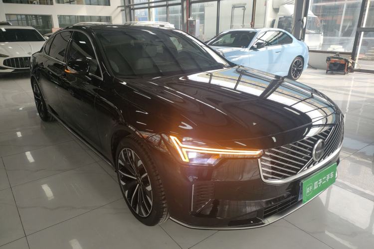 Used Volvo S90 2026 B5 Zhiya Luxury Edition