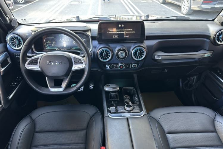 Used BAIC Off-Road BJ40 2020 2.0T Automatic Four-Wheel Drive Urban Hunter Edition Chivalrous Type
