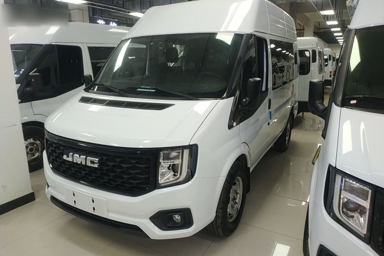 Used JMC Fushun 2023 2.0T Manual Short-Wheelbase Mid-Height Commercial Multi-Purpose 5-Seater Passenger Vehicle
