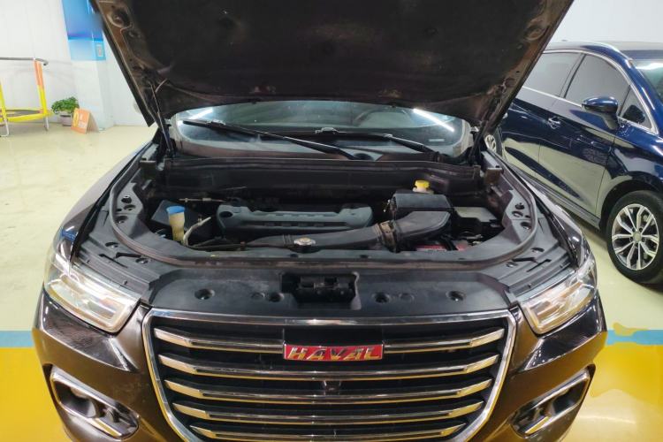 Used Haval H6 2018 Red-Label 2.0T Automatic Luxury Model
