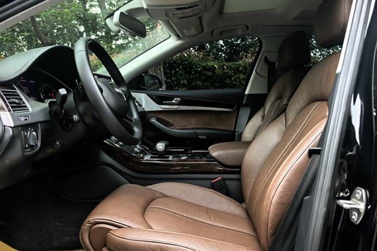 Used Audi A8 2017 A8L 45 TFSI quattro Comfort model
