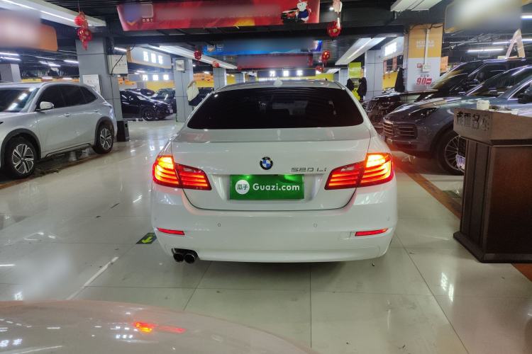 Used BMW 5 Series 2017 520Li Elegant Edition
