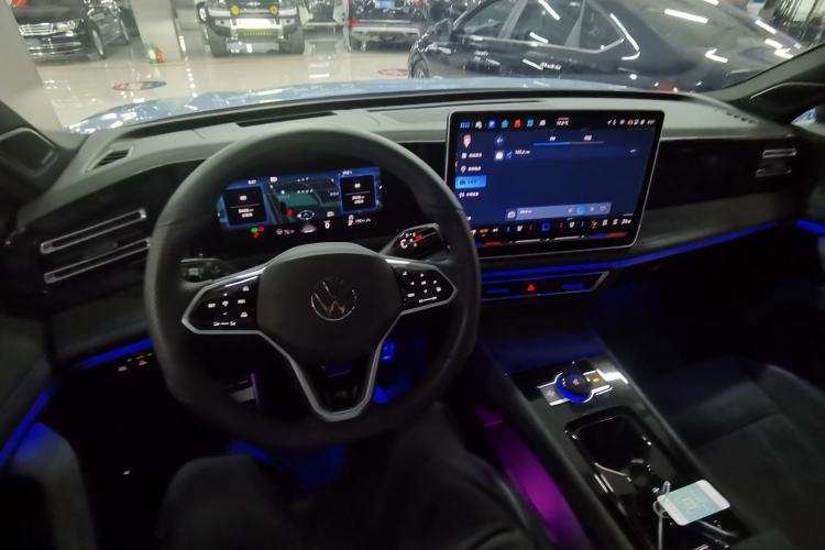 Used Volkswagen Tiguan L 2024 PRO 380TSI Four-Wheel Drive R-Line Prestige Edition
