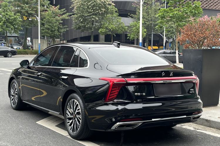 Used Hongqi H5 2024 2.0T Automatic Smart Connect Flagship Edition

