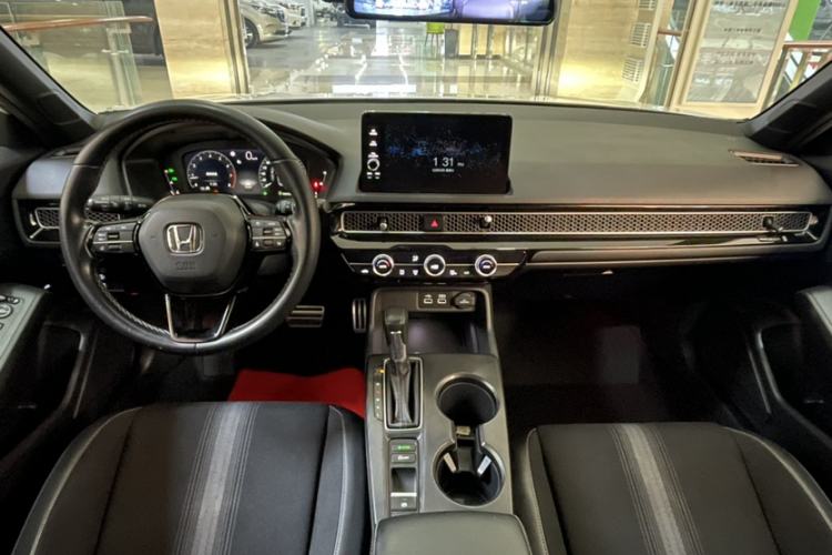 Used Honda Civic 2022 240TURBO CVT Dynamic Edition
