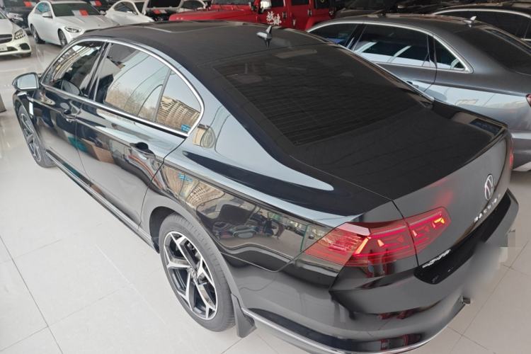 Used Volkswagen Magotan 2023 2 Million Units Commemorative Edition 330TSI DSG Luxury Version