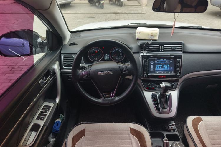 Used Haval H6 2015 Sport Edition 1.5T Automatic Two-Wheel Drive Luxury Model
