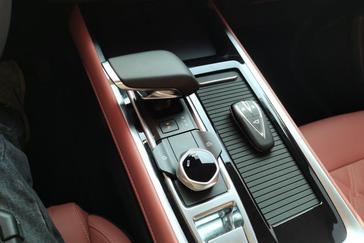 Used Changan CS55PLUS 2024 3rd Generation 1.5T DCT Prestige Model
