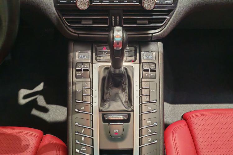 Used Porsche Macan 2020 Macan 2.0T