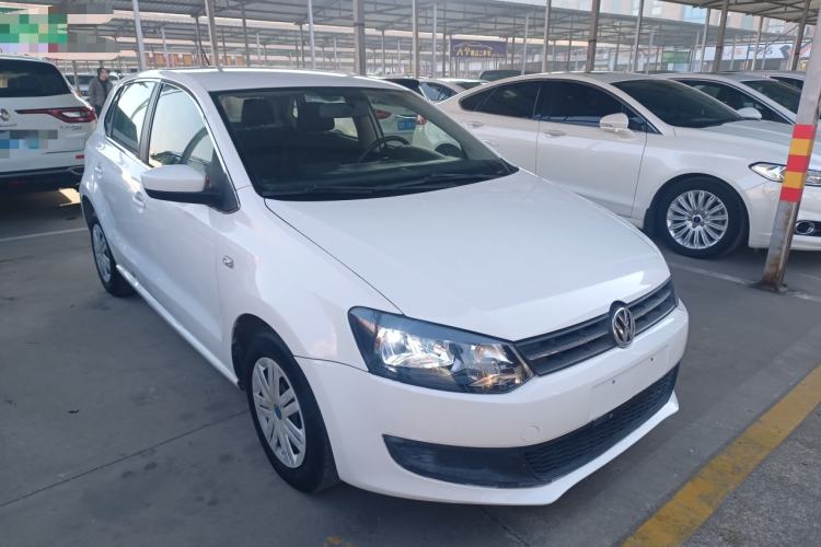 Used Volkswagen Polo 2013 1.4L Manual Fashion Edition