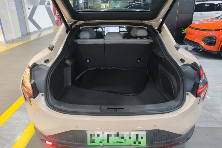 Used XPeng MONA M03 2024 620 with Ultra-Long Range
