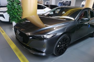 Used Mazda Mazda 3 Axela 2022 2.0L Automatic Premium Black Obsidian Edition